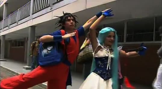 En 
<b><a href="http://www.univision.com/series/la-rosa-de-guadalupe/">'La rosa de Guadalupe'</a></b>' fue el pretexto perfecto para tocar el tema del bullying, ya que los protagonistas eran 'cosplayers' y en la escuela los molestaban.