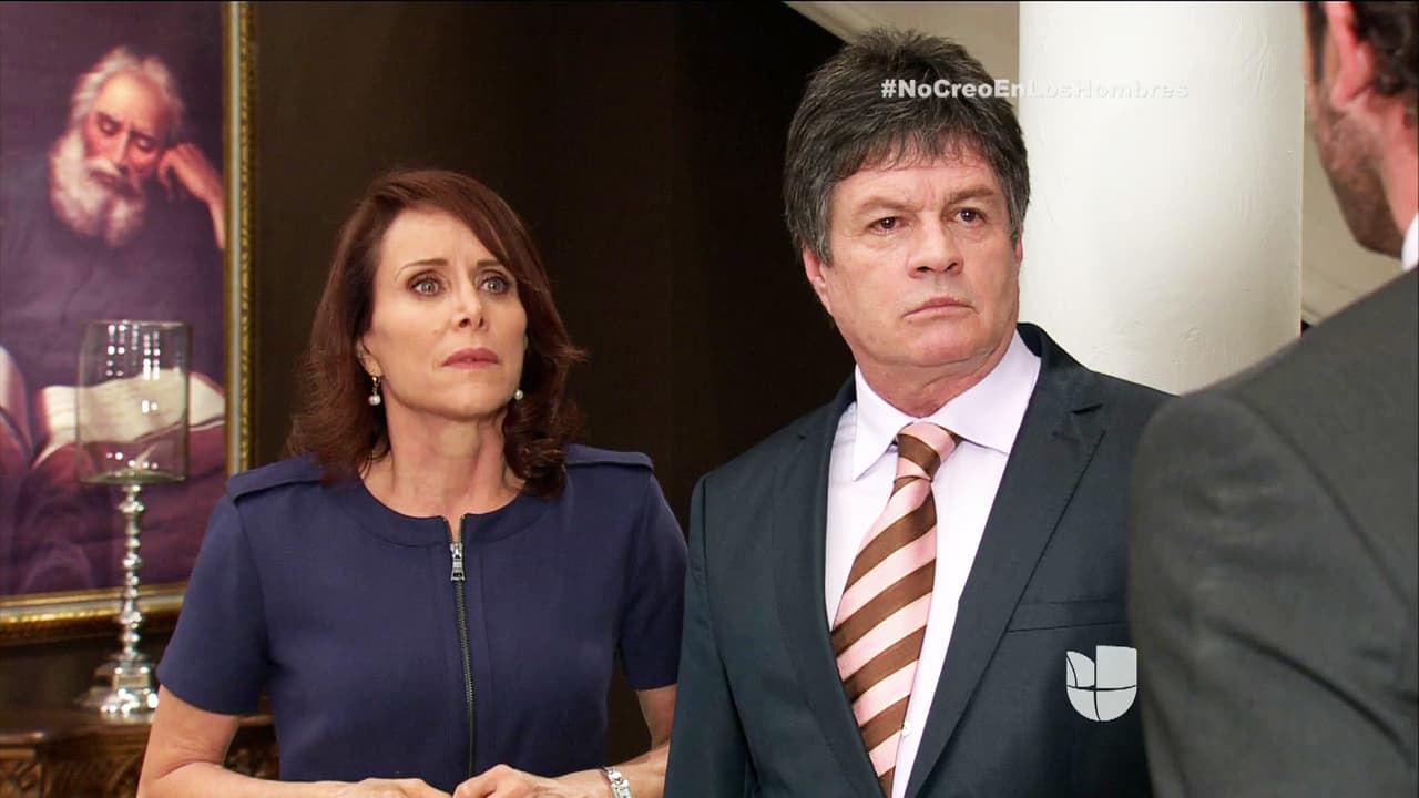 Aunque ellos fueron mal aconsejados por Maleny. Debes descubrir su doble cara.