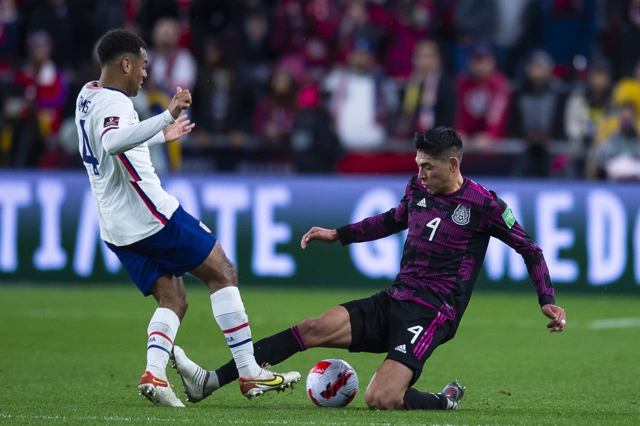 Christian Pulisic y Weston McKennie son los encargados de robarle el liderto tras vencer 2-0 al conjunto Azteca.