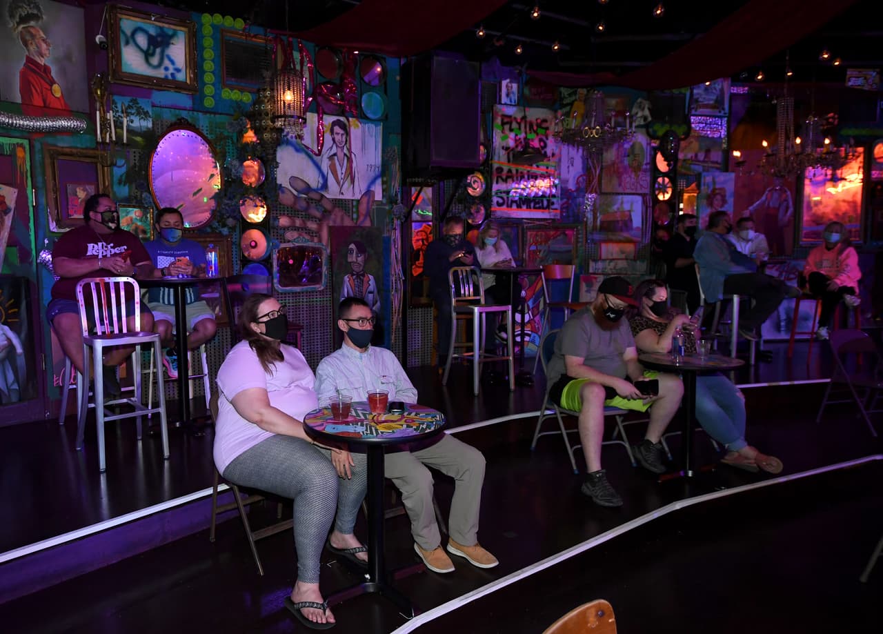 La sala Spiegeltent del hotel Caesars Palace tiene capacidad para 660 espectadores. La disposición renovada del lugar con las medidas de distanciamiento permite que entren 153 personas al espectáculo.