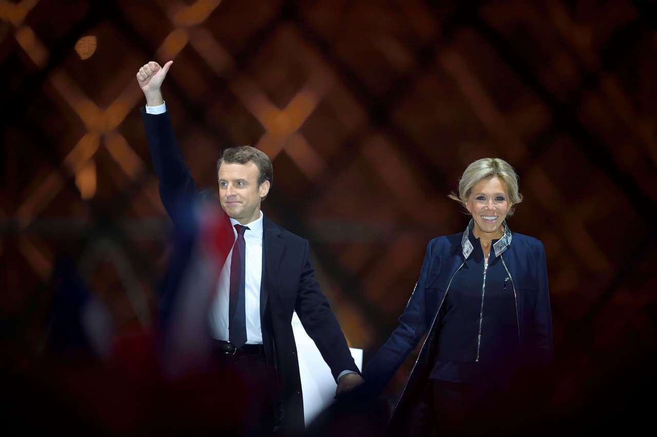 Así celebraron juntos el triunfo de Macron sobre Marine Le Pen.