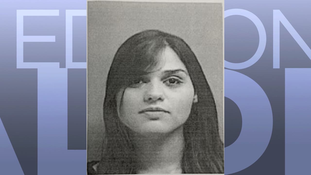 Mujer acusada de violencia doméstica sale en libertad tras pagar fianza de $1,000