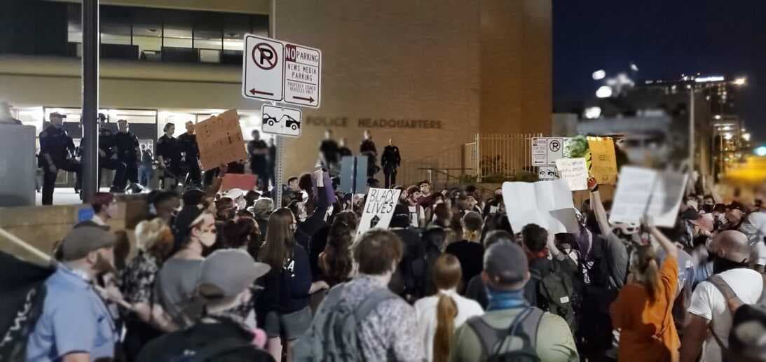Ciudad de Austin aprueba $10 millones en acuerdos para manifestantes heridos en protestas de 2020