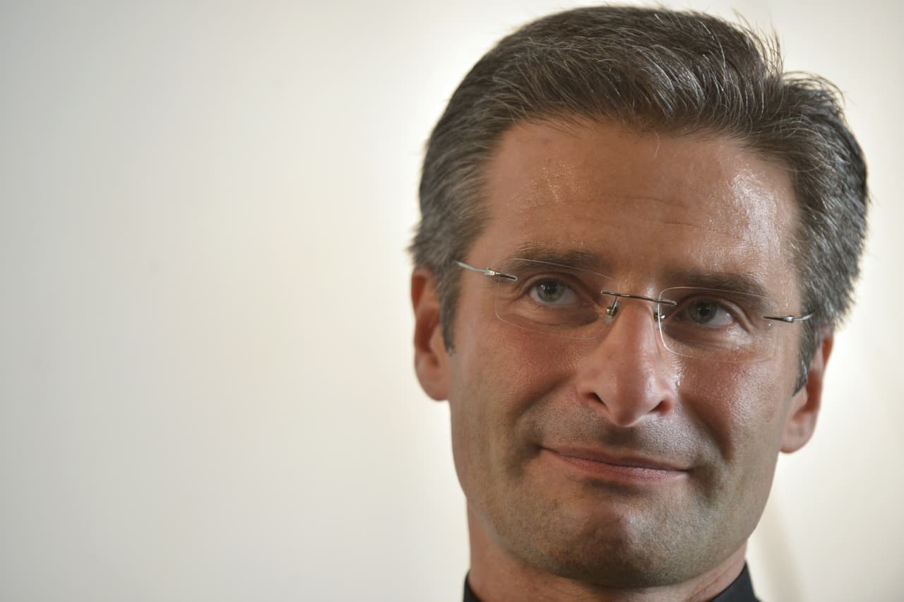 El excura polaco dice que la Iglesia trata "mejor a delincuentes o pedófilos" que a los gays