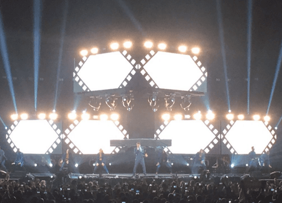 Mira las imágenes que compartieron los fans en las redes sociales.