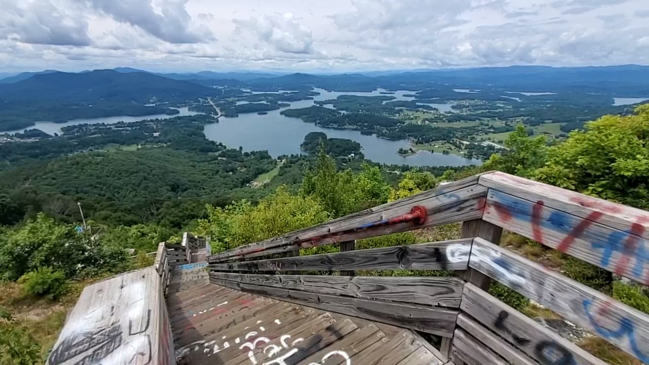 El paisaje que se puede apreciar vale la pena la aventura y el esfuerzo.