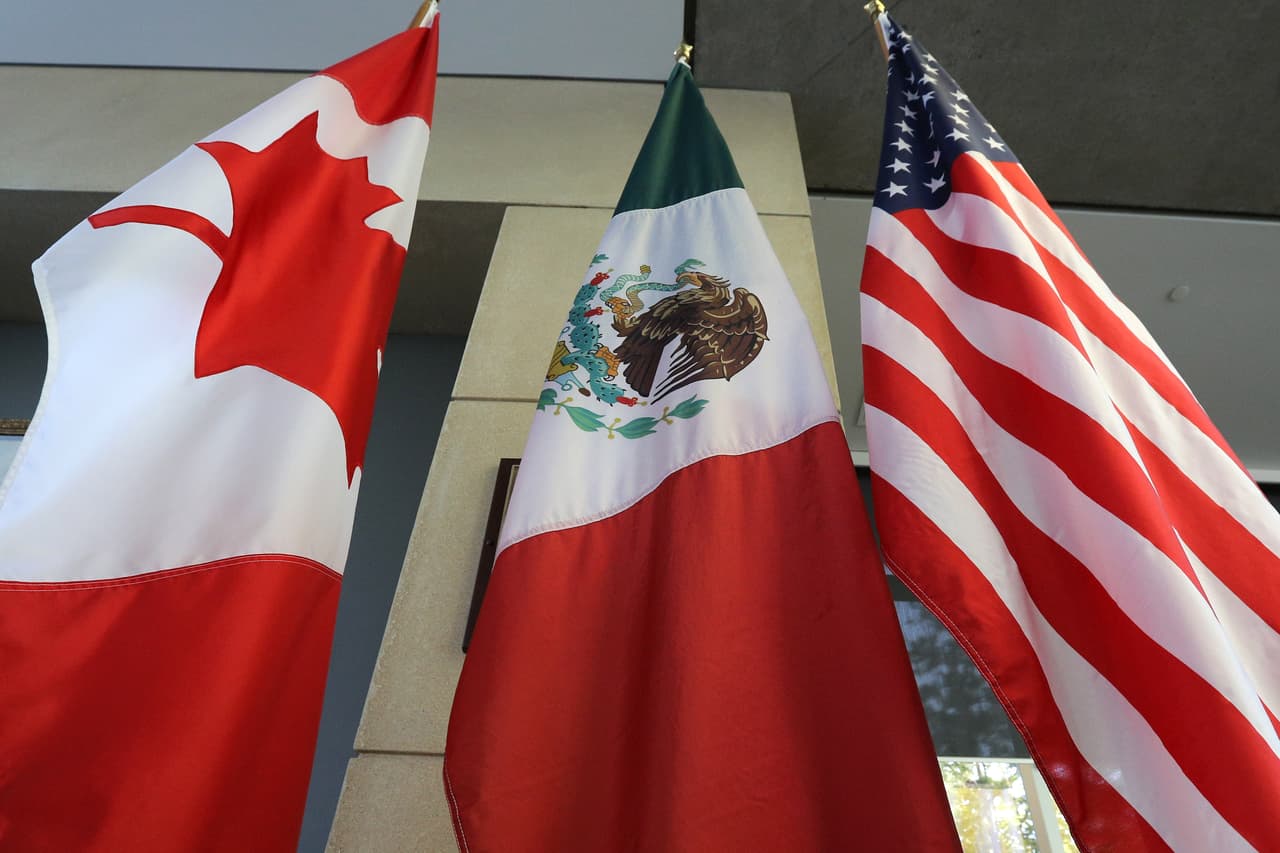 Gobierno de Trump | En vivo: Canadá y México complacen demandas de Trump y acuerdan pausar aranceles por un mes mientras negocian seguridad en la frontera
