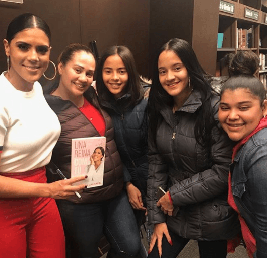 Francisca confesó que estaba muy nerviosa, pero ni el clima ni la distancia impidió que su presentación fuera un éxito.