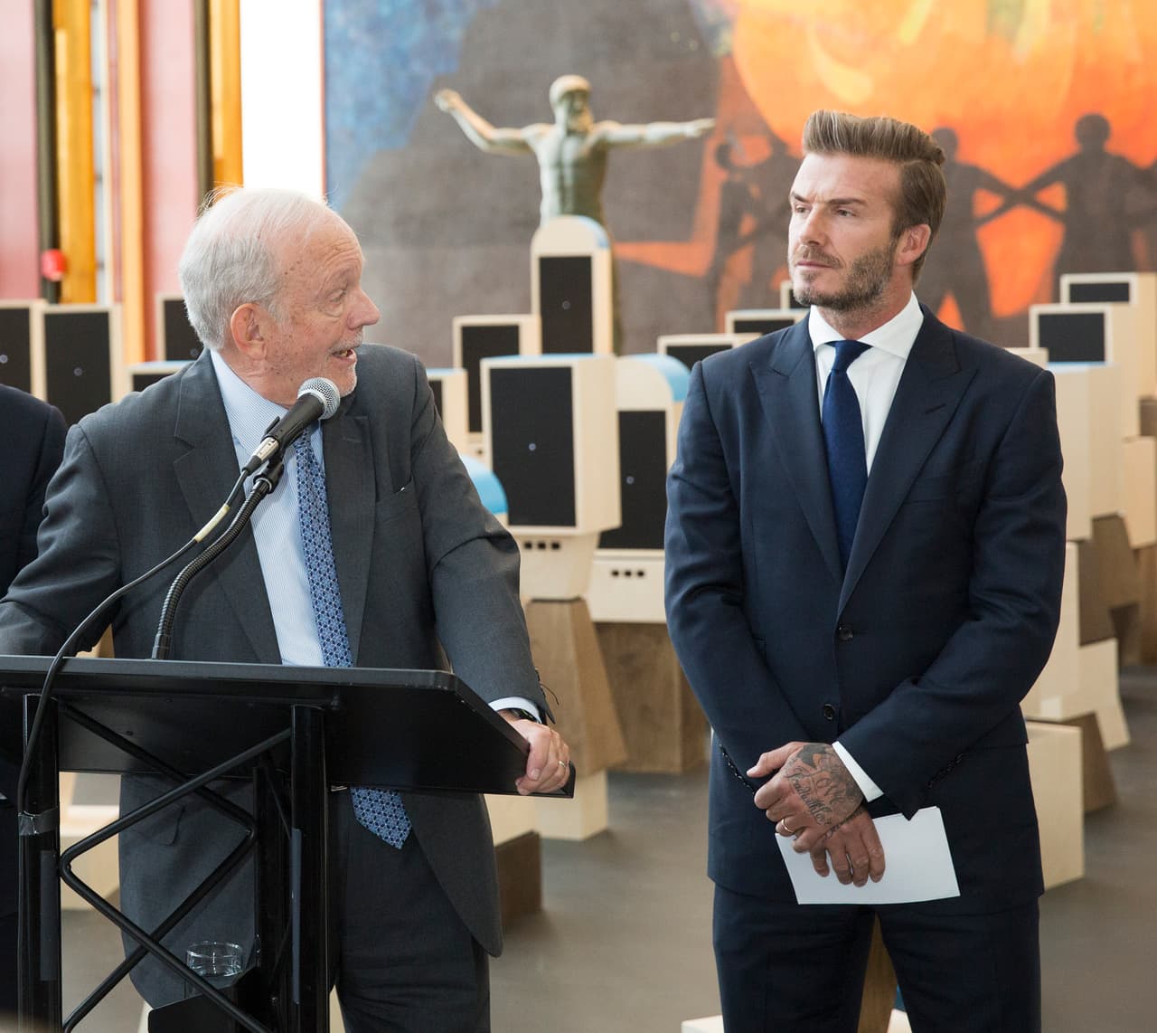Beckham presentó un noble proyecto basado en los niños del mundo.
