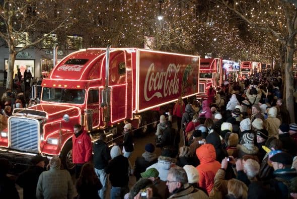 Estas compras representaron un cambio de rumbo para ambas compañías en América del Norte, que durante décadas apostaron por grandes embotelladoras independientes, una estrategia muy eficaz en las décadas de los 80 y 90 cuando los productores experimentaron un fuerte crecimiento de sus volúmenes.