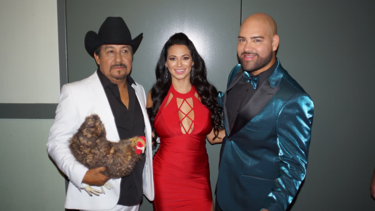 Raúl Molinar, Carla Medrano y Andres Maldonado se robaron el show durante la ceremonia del Balón de Oro en la ciudad de Los Ángeles.