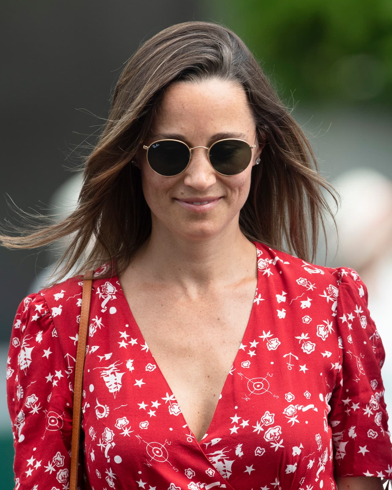 Pippa Middleton robó miradas en el torneo de tenis de Roland Garros, que se llevó a cabo en París, Francia, al aparecer mostrando su pancita de embarazada.
