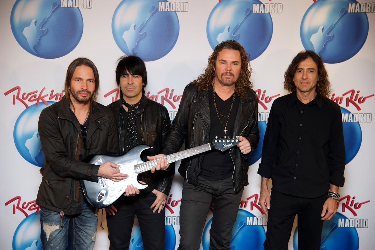 En 1993, 
<b>Maná</b> se globaliza gracias a una serie de 268 conciertos en 17 países, que incluía a Estados Unidos, Chile, Ecuador, Bolivia, Venezuela y Argentina.