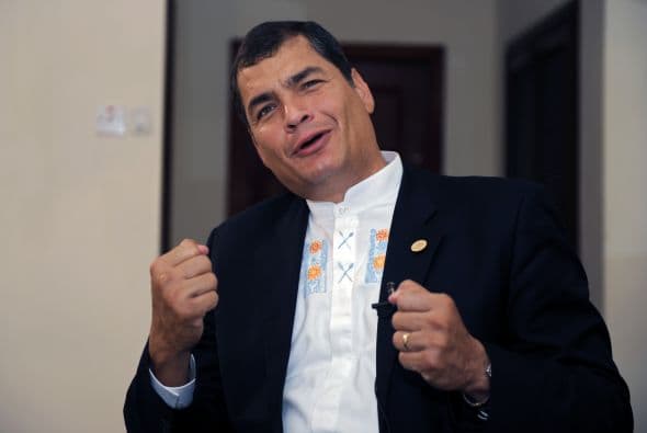 El presidente de Ecuador Rafael Correa se mantiene con paso firme, listo para el 2011.