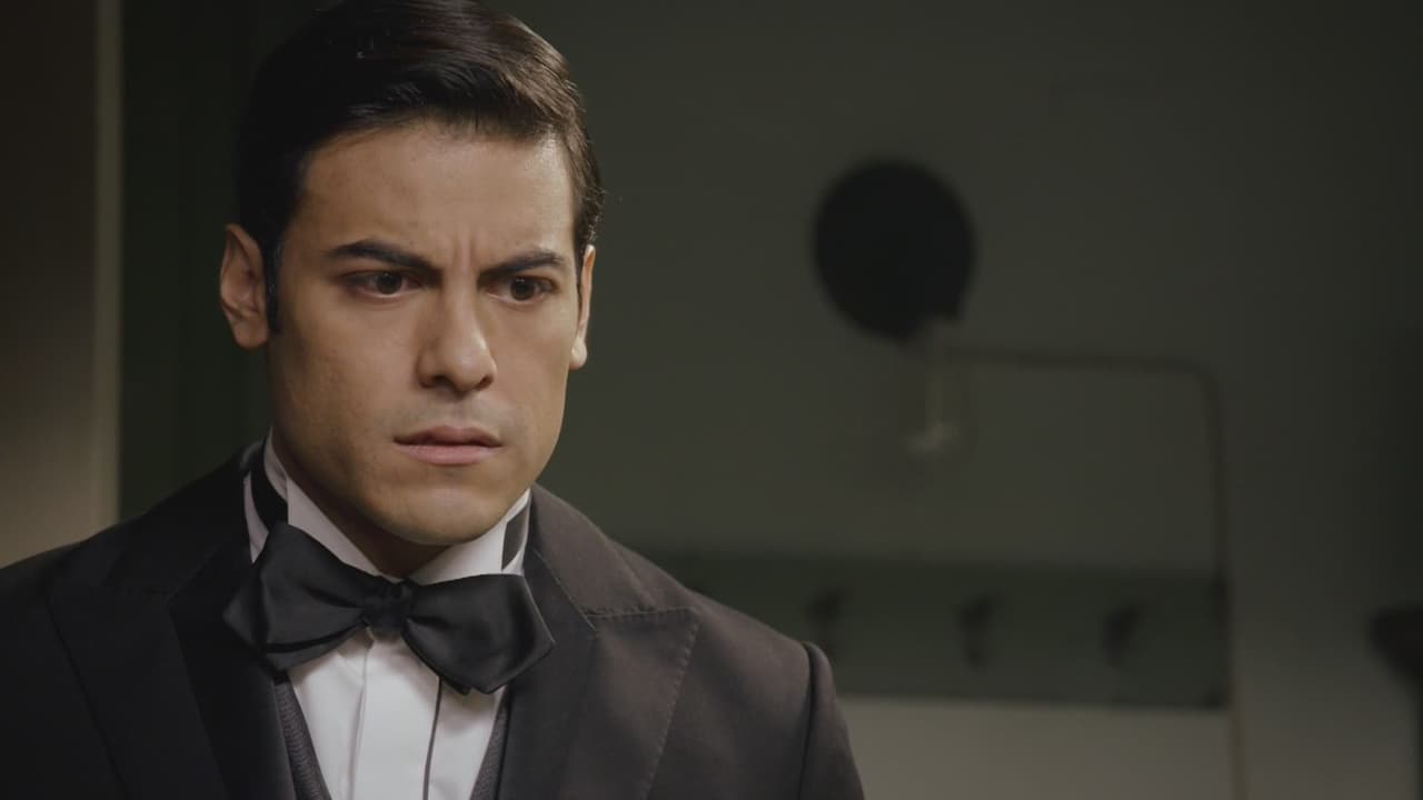 Tu amigo Andrés también está sufriendo, y es que Belén le dijo que su madre la despidió.