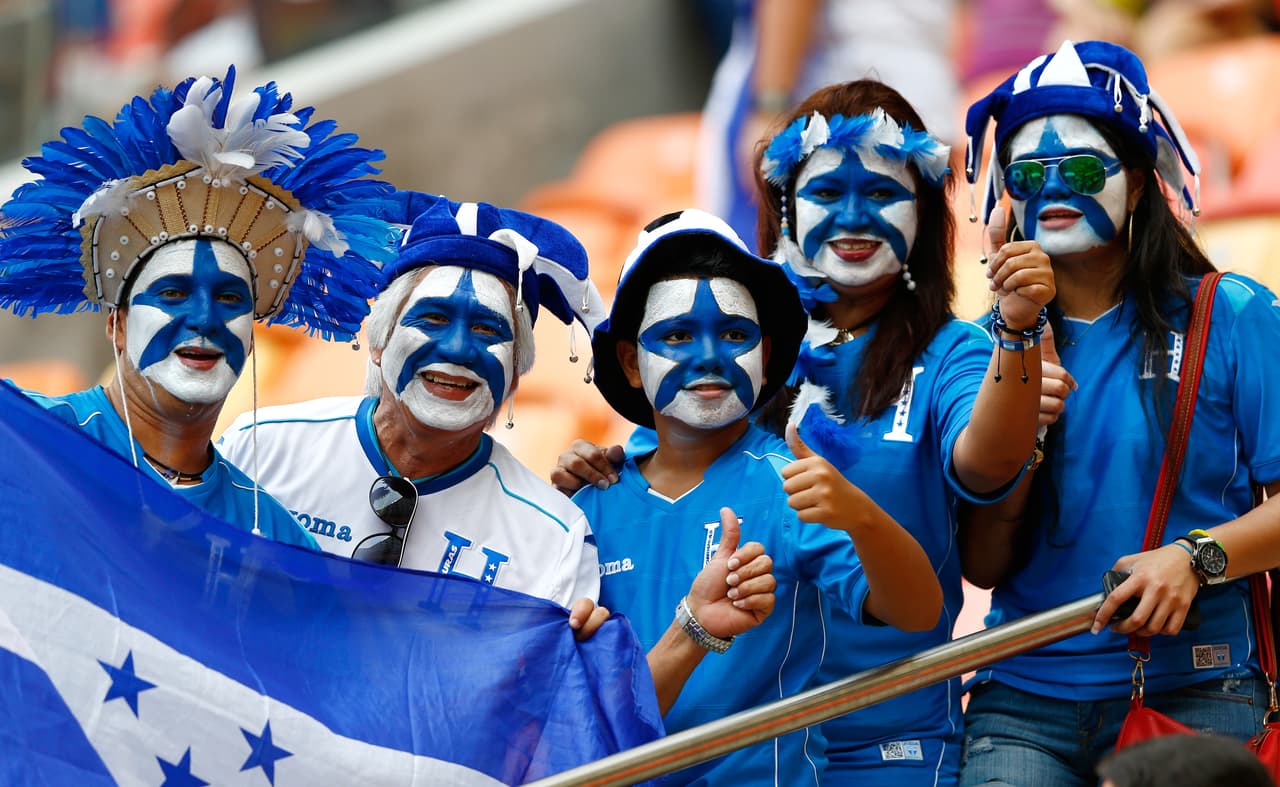 HONDURAS- Los hondureños saben bien cómo apoyar a su equipo, aquí un claro ejemplo.