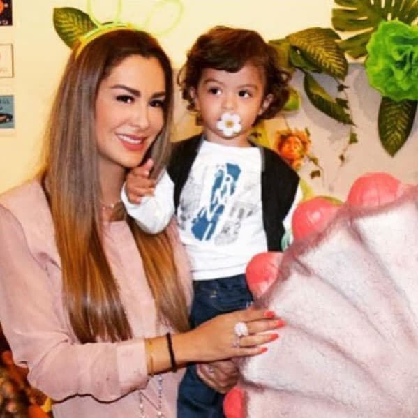 El 21 de octubre del 2014 la vida de 
<b>Ninel Conde</b> cambió con la llegada de Emmanuel, su segundo hijo.