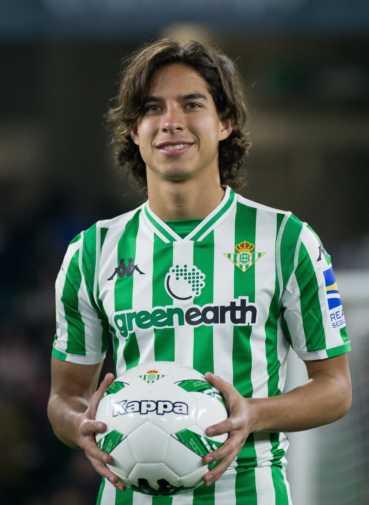 De igual forma, queda por esperar si Betis se decide a inscribir al mexicano para la siguiente fase de Europa League, donde también compite.
