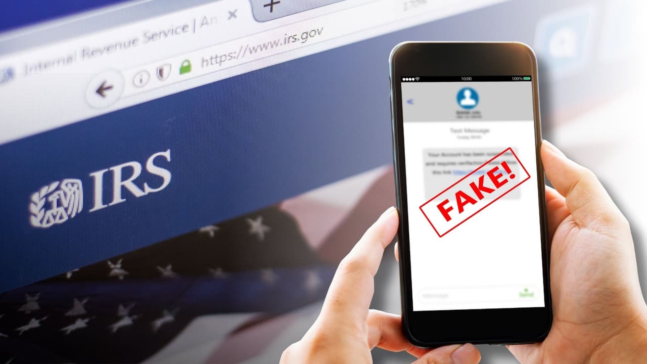 <h3 class="cms-H3-H3">El falso “Texas refund”</h3> Un mensaje de texto o un correo electrónico que promete 
<b>un “Texas refund” pendiente y pide verificar datos.</b> 
<br>El gancho funciona
<b> porque suena oficial y urgente. </b>
<br>👉🏻 El problema: en Texas no existe un impuesto estatal sobre ingresos personales. 
<br>Para la mayoría de contribuyentes, 
<b>ese reembolso no debería existir.</b> 
<br>Internal Revenue Service (IRS) advierte que, durante la temporada de impuestos, 
<b>este tipo de fraudes se multiplica.</b>