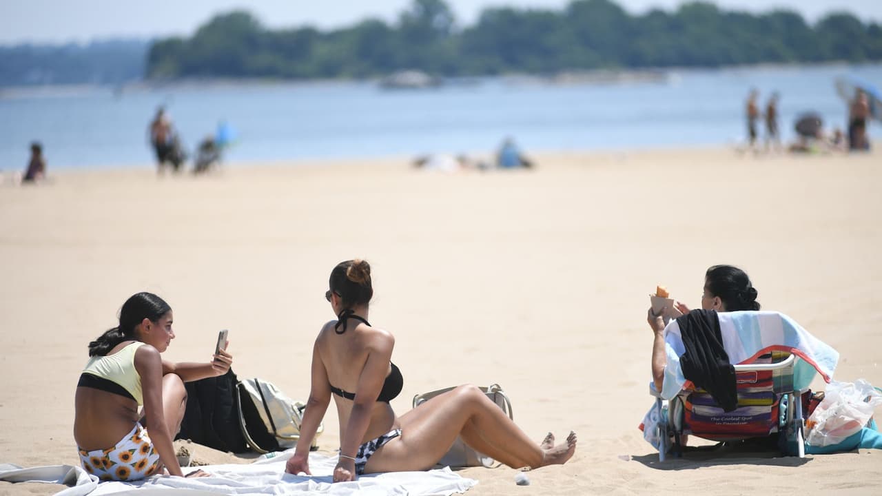 Playas de Nueva York alistan su apertura: esto es lo que debes de saber