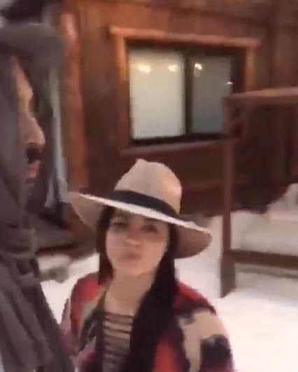 Hace tan solo un día, la intérprete mexicana le dedicó otro mensaje a Stambuk, mismo que acompañó con un video de ellos en la playa: "Celebrar tu vida es un regalo para mí. Suertuda yo de poder gozar de ti [...]".