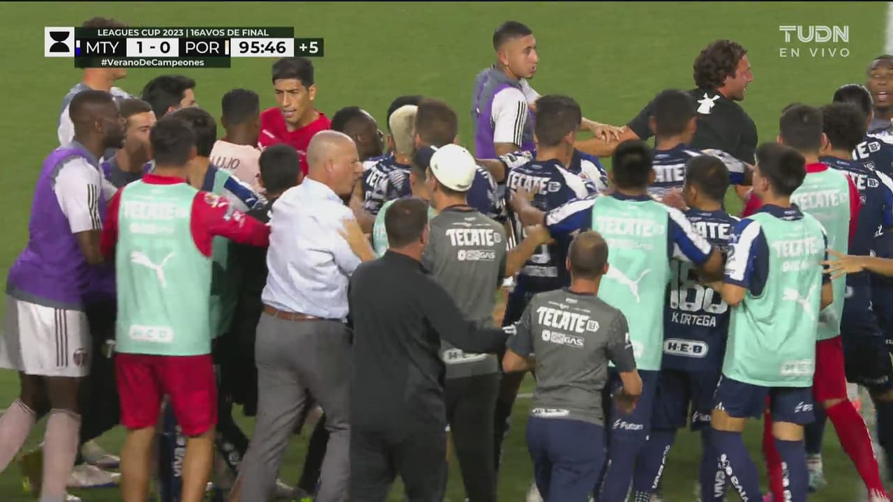 ¡Bronca! Chará y Romo se encienden y desatan la trifulca en Portland