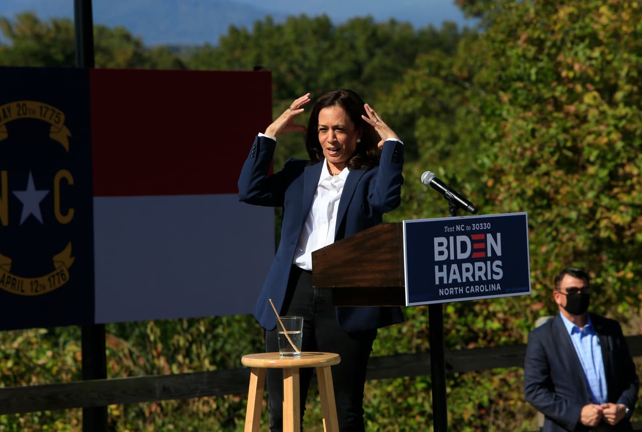 Asimismo, Harris instó a los electores a participar en las elecciones anticipadas, que finalizan el 31 de octubre en Carolina del Norte.