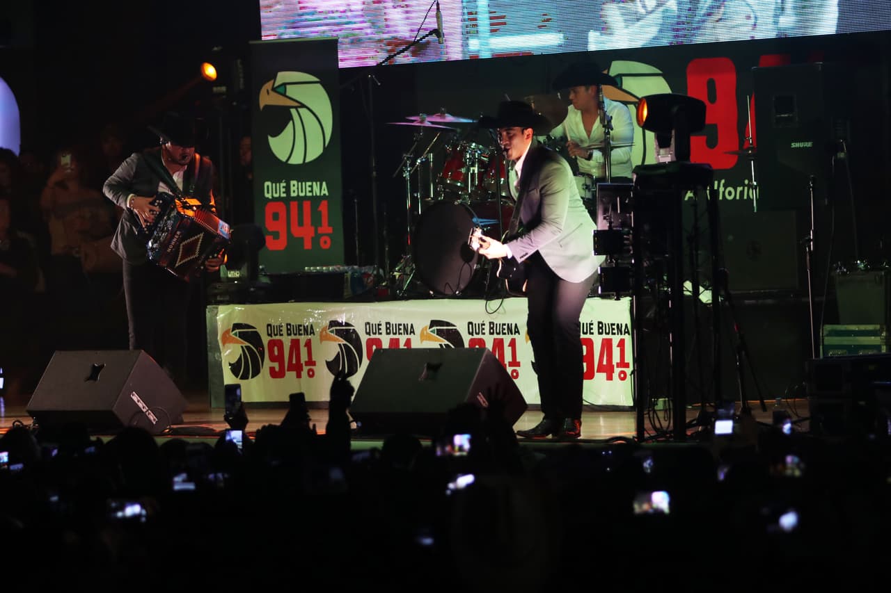 Un evento exclusivo que sólo 'Que Buena 94.1 FM' realizó para sus radioescuchas del Metroplex.