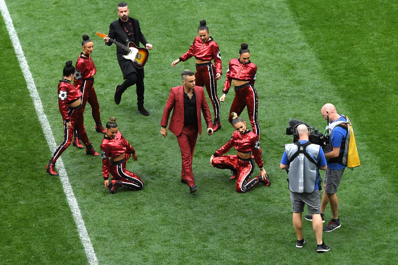 El mundo estaba pendiente de la llegada del artista, de gran repercusión a nivel mundial.