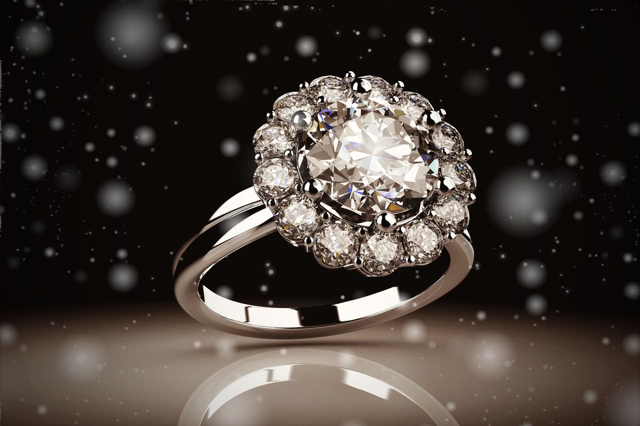 ¿Cáscara de plátano? Sí, aunque no lo creas esta es una de las salvaciones para tu joyería de plata, solo tienes que frotarla por la parte interna en diversas ocasiones, hasta que alcance el brillo deseado.