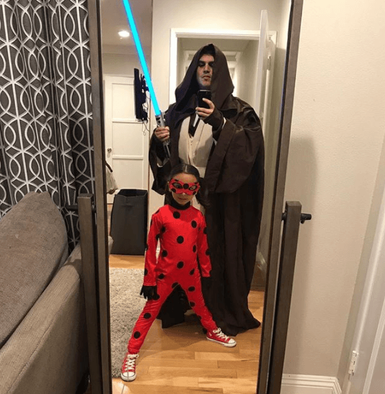 E 31 de octubre de 2017, Régulo y Elizabeth Caro celebraron la llegada de 'Halloween'.