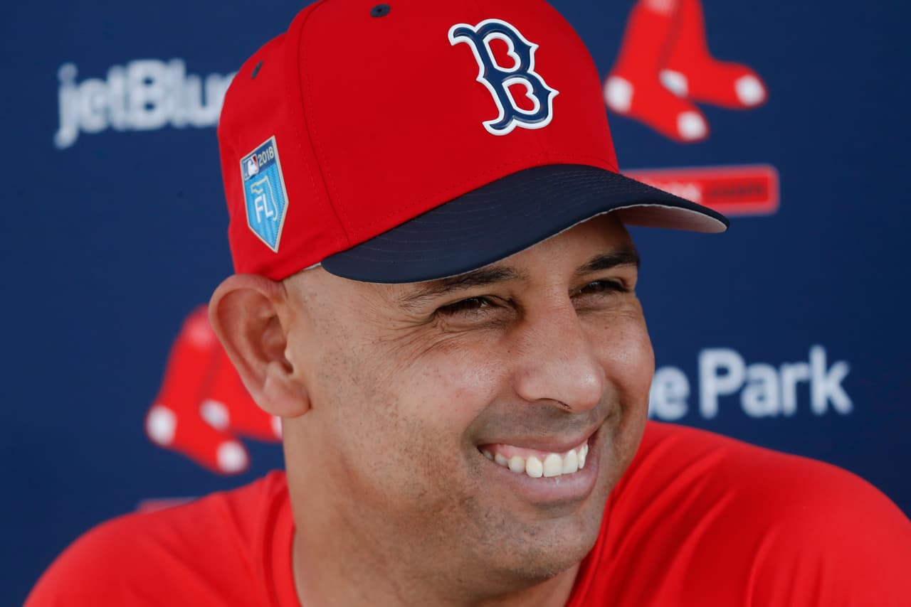 El manager de los Medias Rojas, Alex Cora.