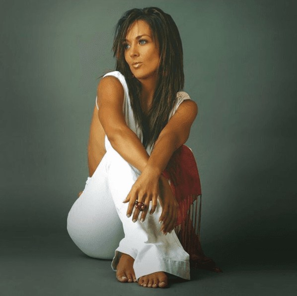 La cantante mexicana 
<a href="https://www.facebook.com/Fey.oficial/?fref=ts">'Fey'</a> está en el octavo lugar de su lista.