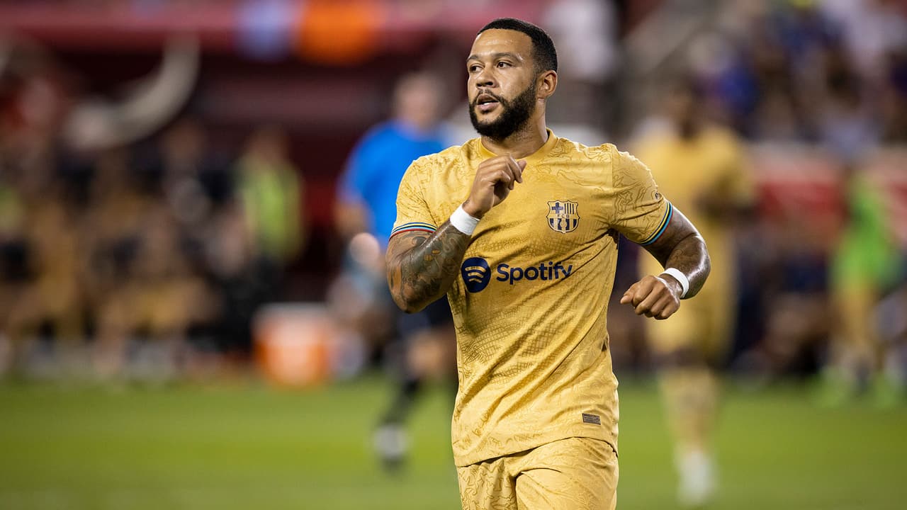 La Juventus confirma que hay interés por fichar a Memphis Depay 