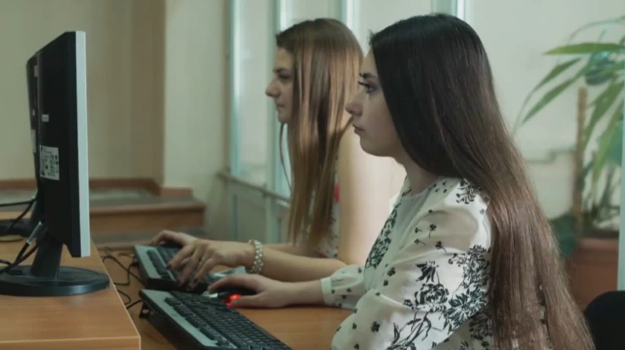 Florida busca prohibir indocumentados en universidad, ¿cómo aplicará?