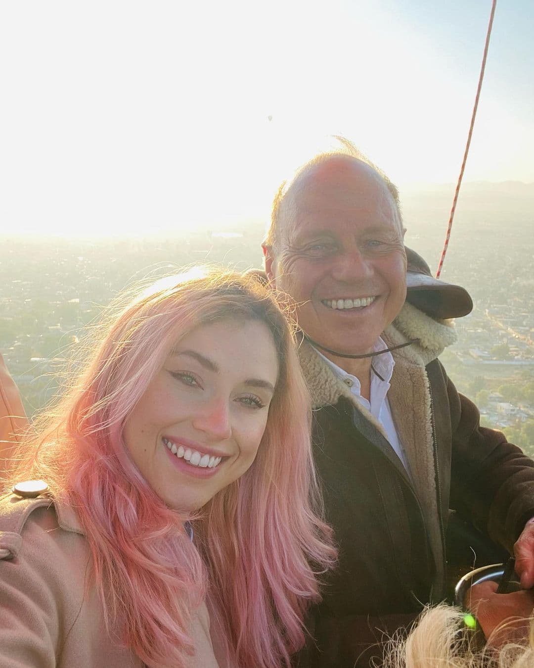 Natalia aprovecha, cada que puede, su más de un millón de seguidores en Instagram, para compartir sus mejores outfits, sus próximos proyectos e, incluso, tiernos momentos junto a su familia.