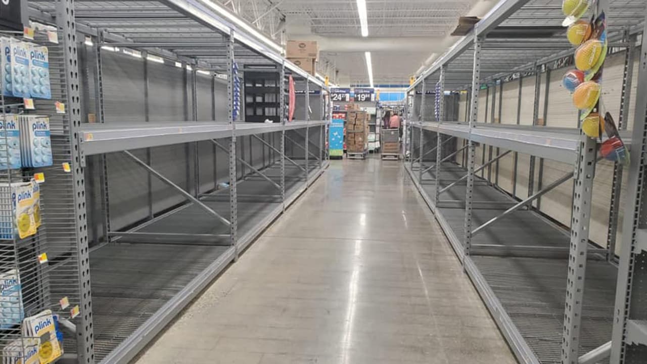 Nery Arrellano:"En Walmart de Covington Louisiana vacíos".