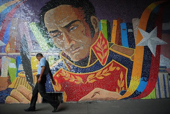 También darán estas elecciones un veredicto para quienes se desmarcaron en los últimos años del "chavismo", del que fueron aliados desde la llegada al poder de Chávez hace más de una década, y mostrarán si existe otra corriente en el polarizado tablero político que pueda atraer al alto índice de "indecisos".