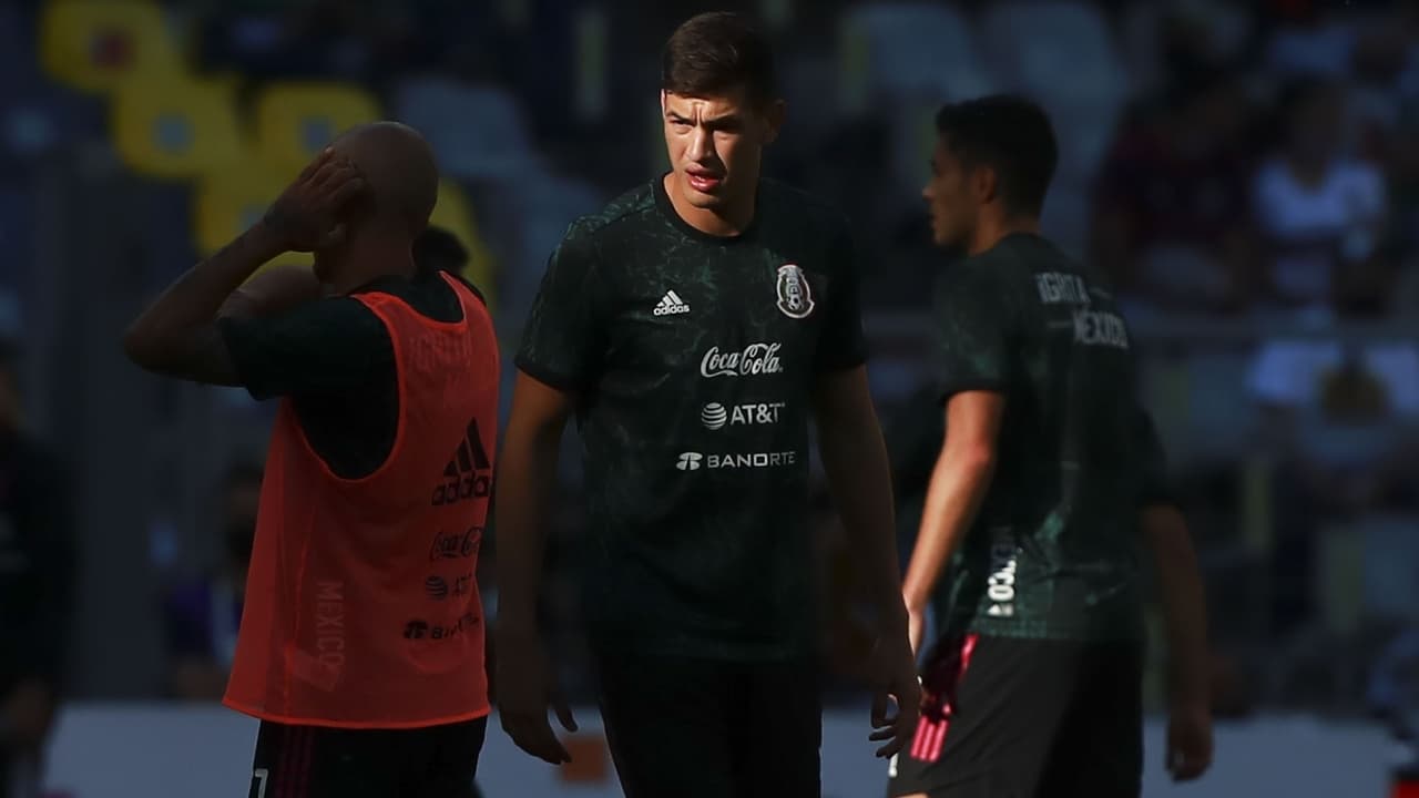 César Montes sigue positivo por COVID-19 de cara al partido de México ante Costa Rica