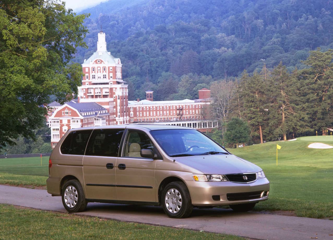 <h3 class="cms-H3-H3"><b>Honda Odyssey</b></h3>
<br>
<br>
<b>Modelos:</b> 1998 – 2001
<br>
<b>Unidades involucradas: </b>316,373