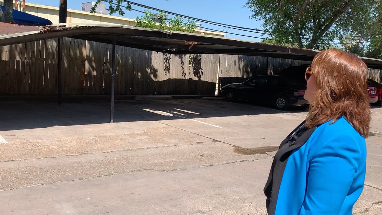 “Hace muchos años vimos un caso que todo se cayó encima de un niño y se murió y eso es lo que queremos evitar”, expresó Hernández.