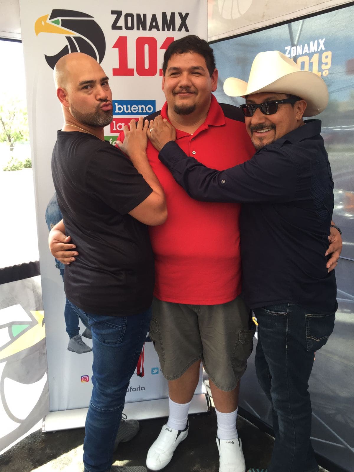 Los oyentes de Anaheim en California disfrutaron de un día lleno de sorpresas al lado de 'El Bueno, La Mala y El Feo'.