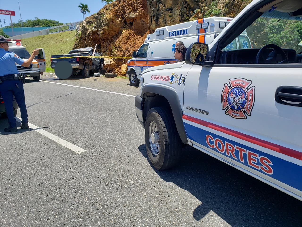 La PR-2 permanece parcialmente cerrada. Un solo carril continúa en servicios.