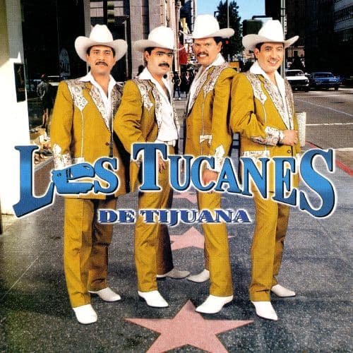 Los Tucanes de Tijuana surgieron en la música en 1987 y la imagen de su vocalista Mario Quintero comenzaba a llamar la atención por su rostro de niño con enorme bigote.