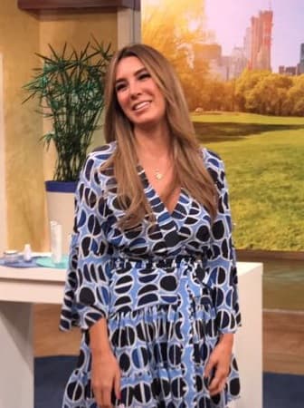 Eli luce fenomenal, siempre es un placer tenerla de visita y saber de sus nuevos proyectos.