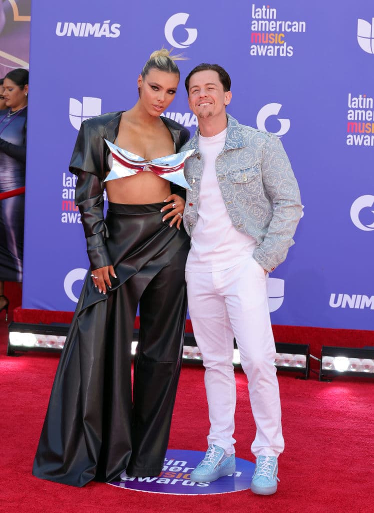 Lele Pons y Guaynaa Latin American Music Awards.