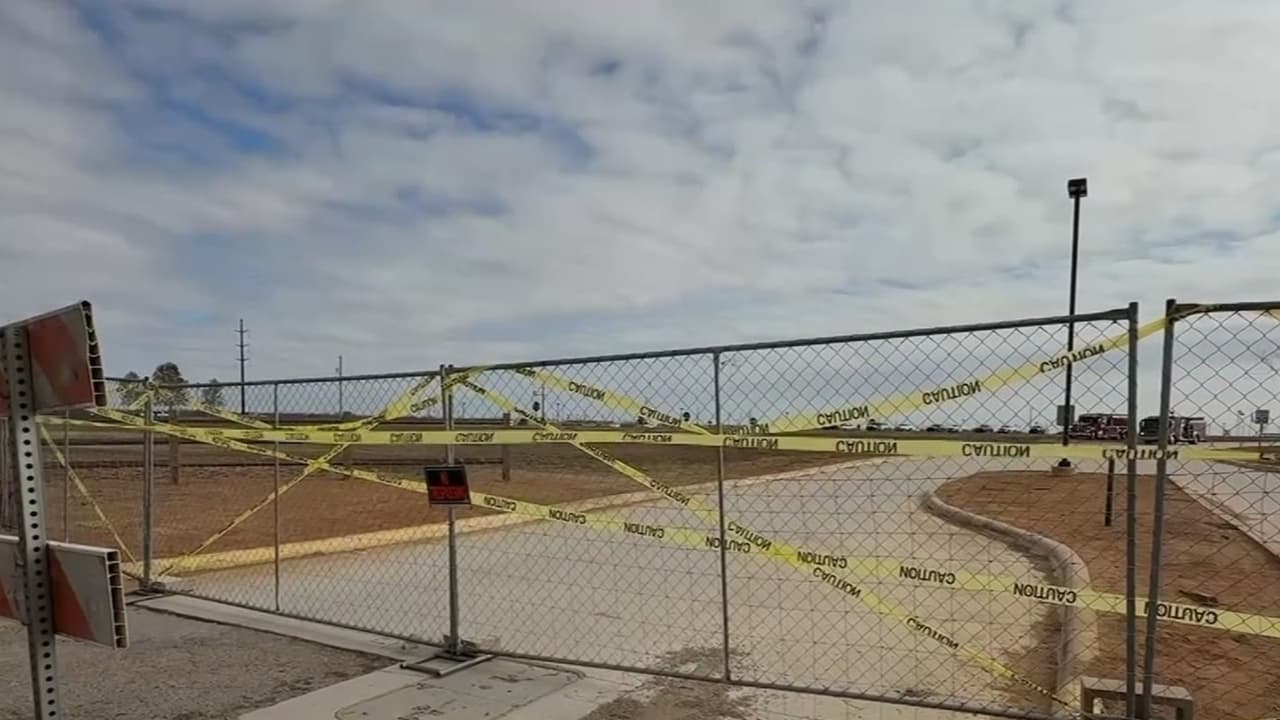 Protestan afuera de centro de detención en Texas, exigen derechos para niños inmigrantes detenidos