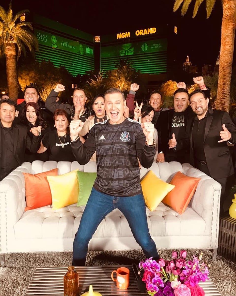 La diversión no tuvo descanso, durante las mañanas nuestros conductores gozaron el show con el público hispano en Las Vegas.