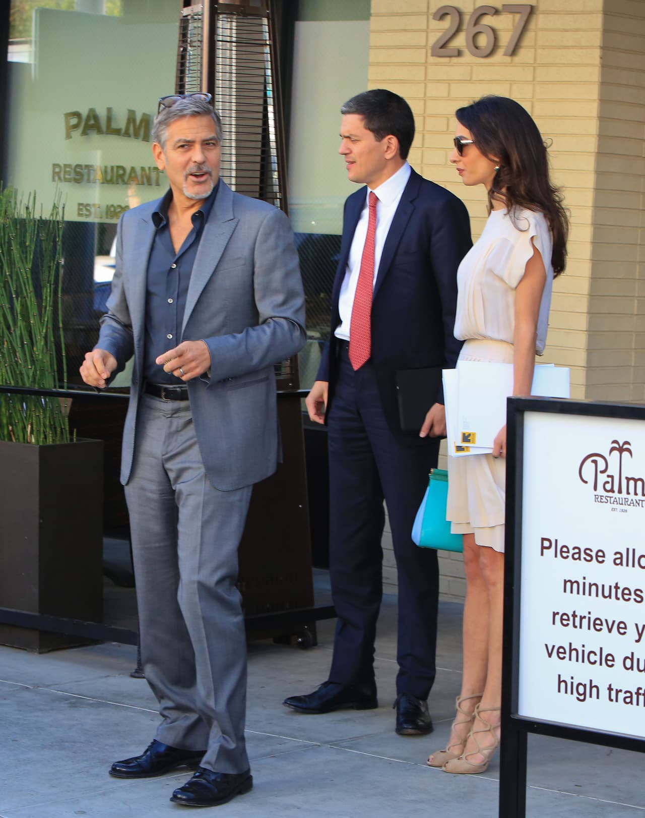 George estaría todo el tiempo detrás de Amal preguntándole si ya comió.