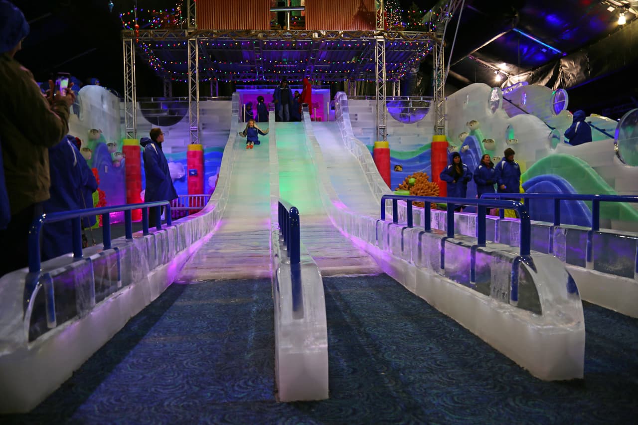 Uno de los lugares favoritos de chicos y grandes, el deslizador de hielo.